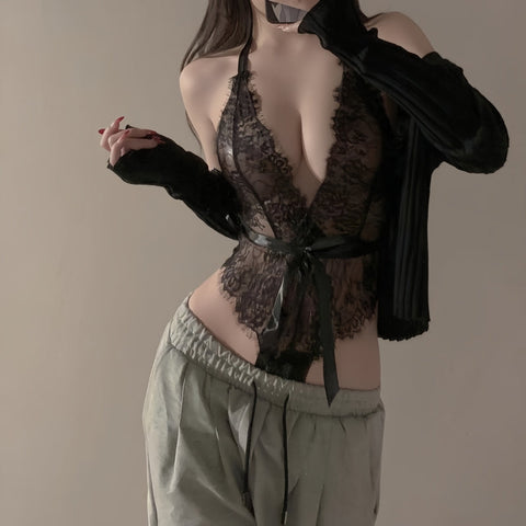 ??A pure and alluring style lace camisole bodysuit??