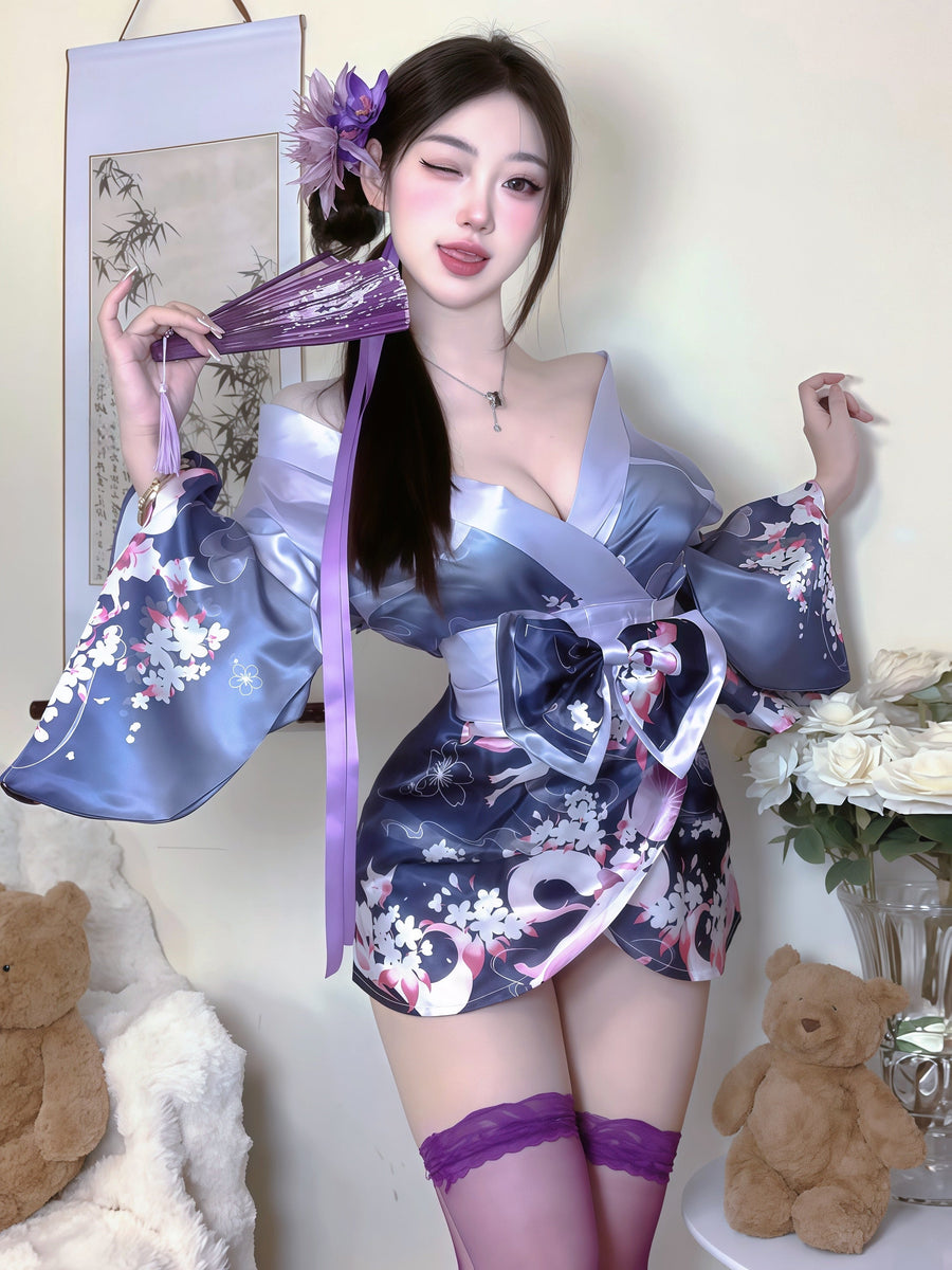 Purple Charm, Sweet Japanese Style, Sexy Deep V-Neck, Low-Cut, Pure and Alluring Kimono Lingerie Uniform??