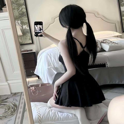 Solid color, skin-friendly, backless, sexy camisole nightgown ??