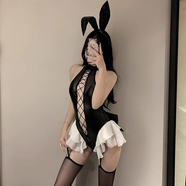 "Rabbit doll"🐰 sexy pure desire bunny girl tight strap design patent leather sex👏🏻 jumpsuit