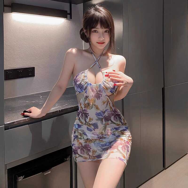 "Romantic Holiday" 🌊Sexy Halter-Neck Tie-Up Lingerie with Floral Pattern💗