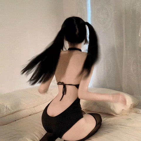 💞Sexy halter neck tie bodysuit with cutout design at the front🫣