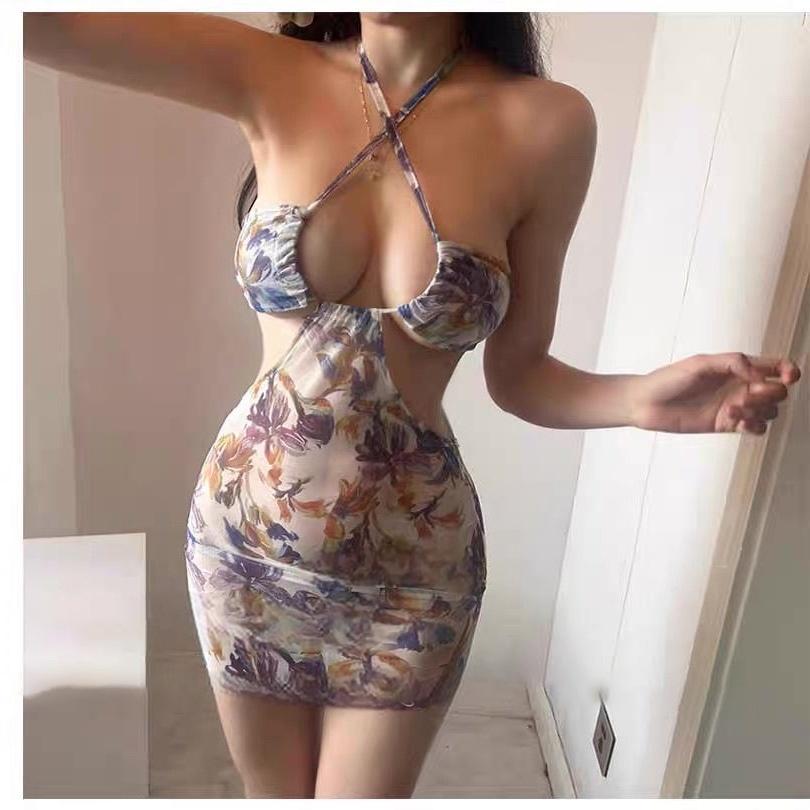 "Romantic Holiday" ??Sexy Halter-Neck Tie-Up Lingerie with Floral Pattern??