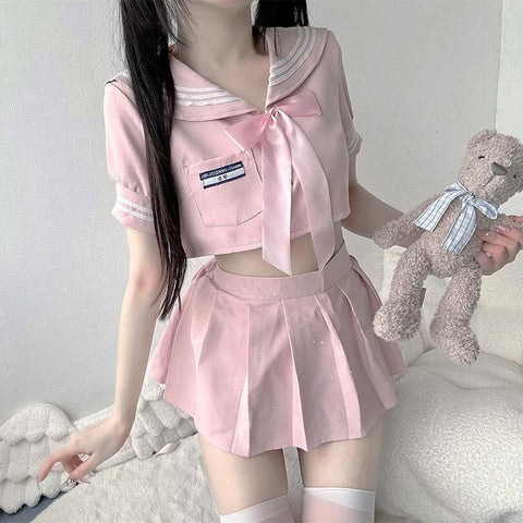 The pink,?? innocent-looking JK uniform that girls love most??