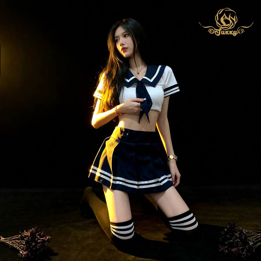 Japanese style ?? schoolgirl style JK sailor suit sexy uniform set??