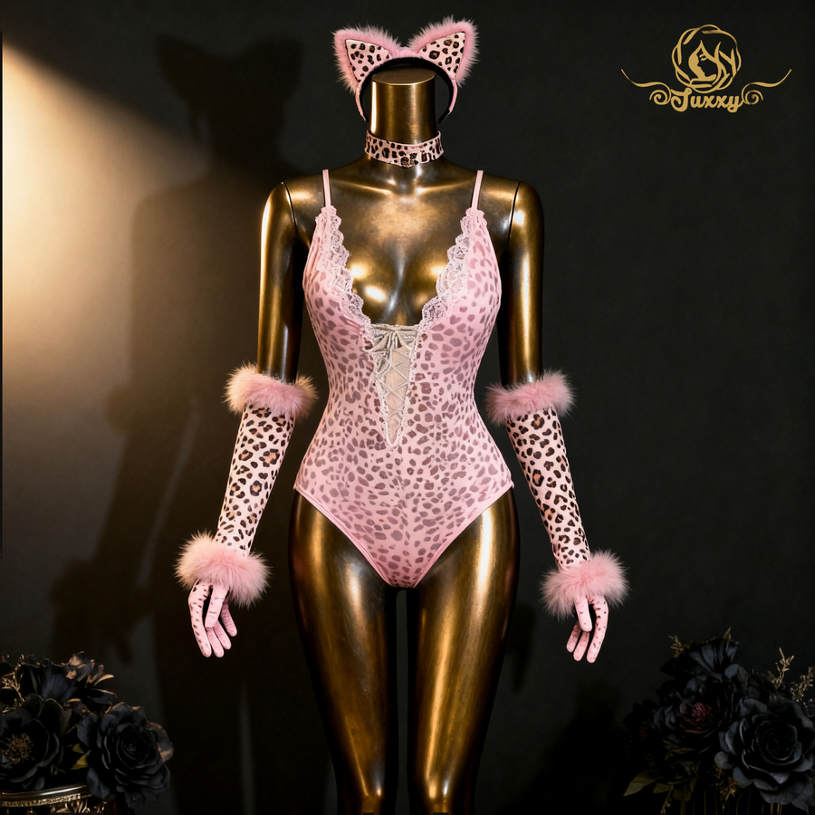 "Be Your Cat~" ??Sexy and alluring leopard print bodysuit with a wildcat design, ??perfect for a sexy and innocent look.
