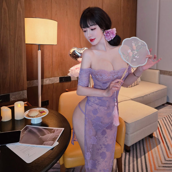 "Romantic Purple Rose"?? Purple Mesh Strapless Maxi Dress - A sophisticated and alluring dress with a mature, elegant style.??